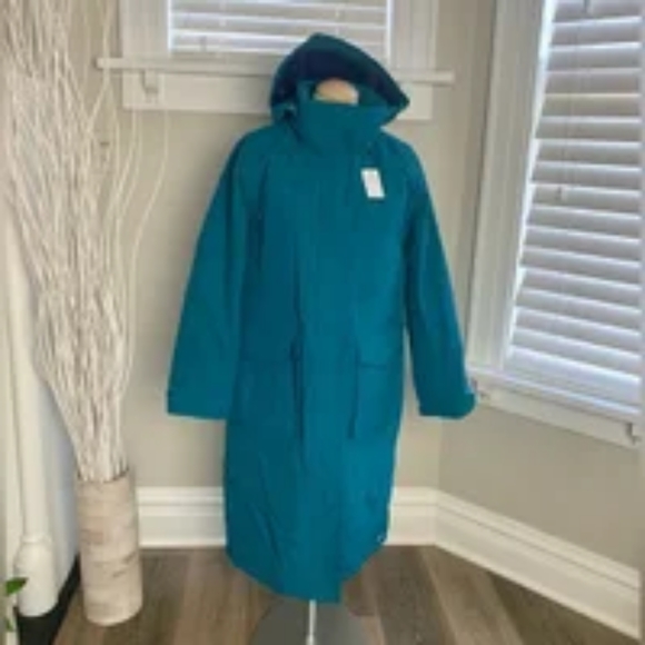 Lands End down coat - Picture 1 of 3